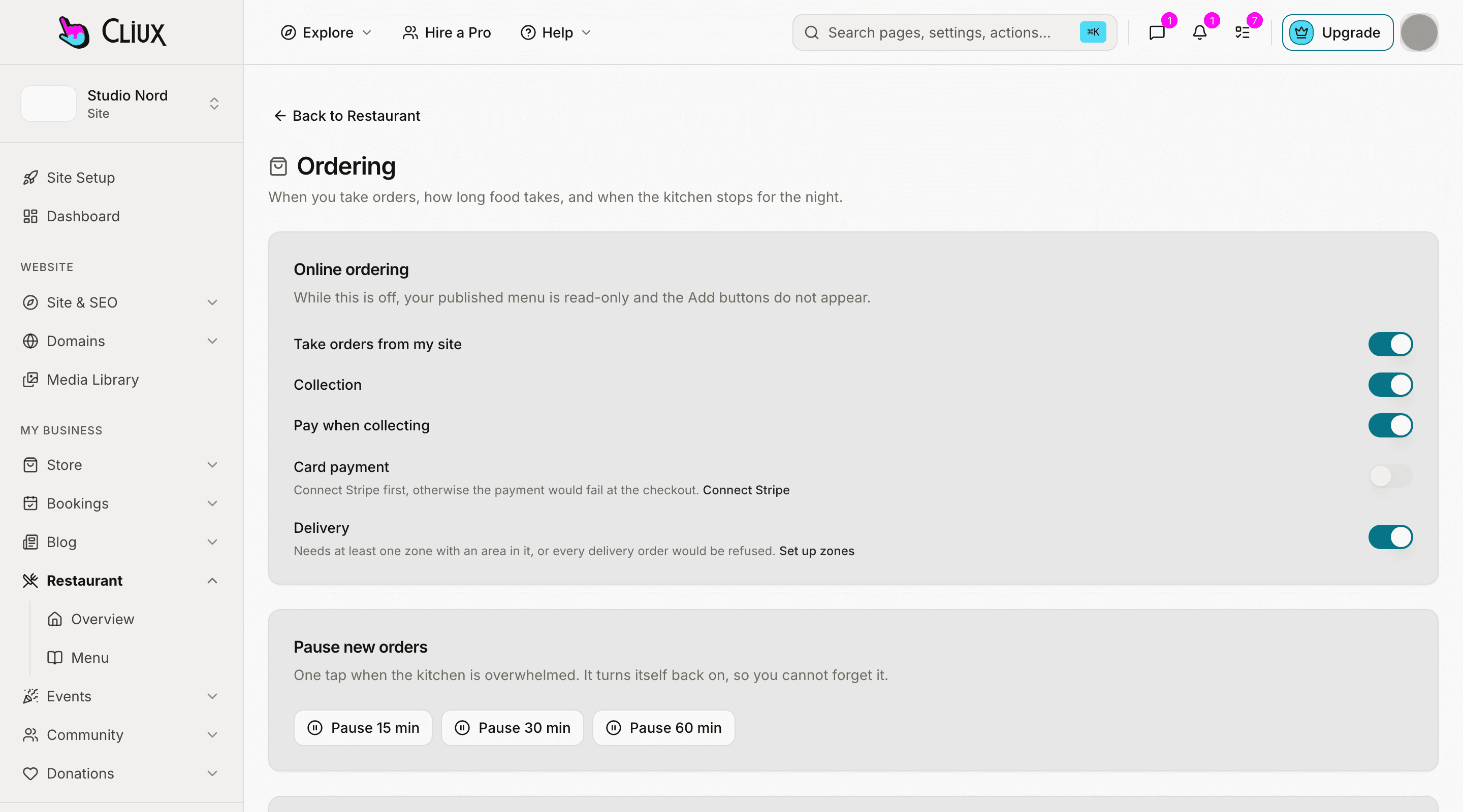 The ordering screen of a sample restaurant: collection and delivery switches, payment choices and the pause presets.