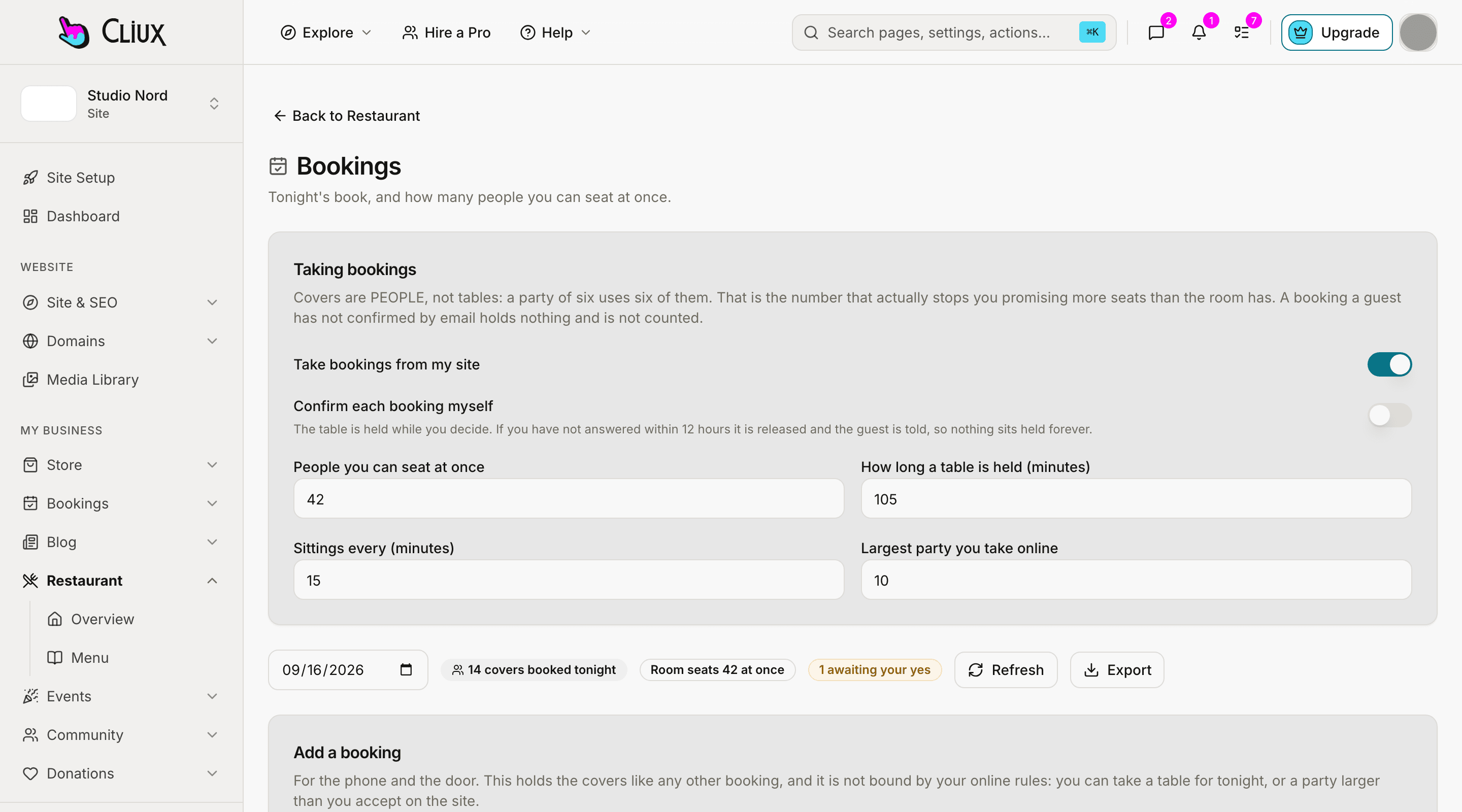 The bookings screen of a sample restaurant: capacity settings and tonight's covers.